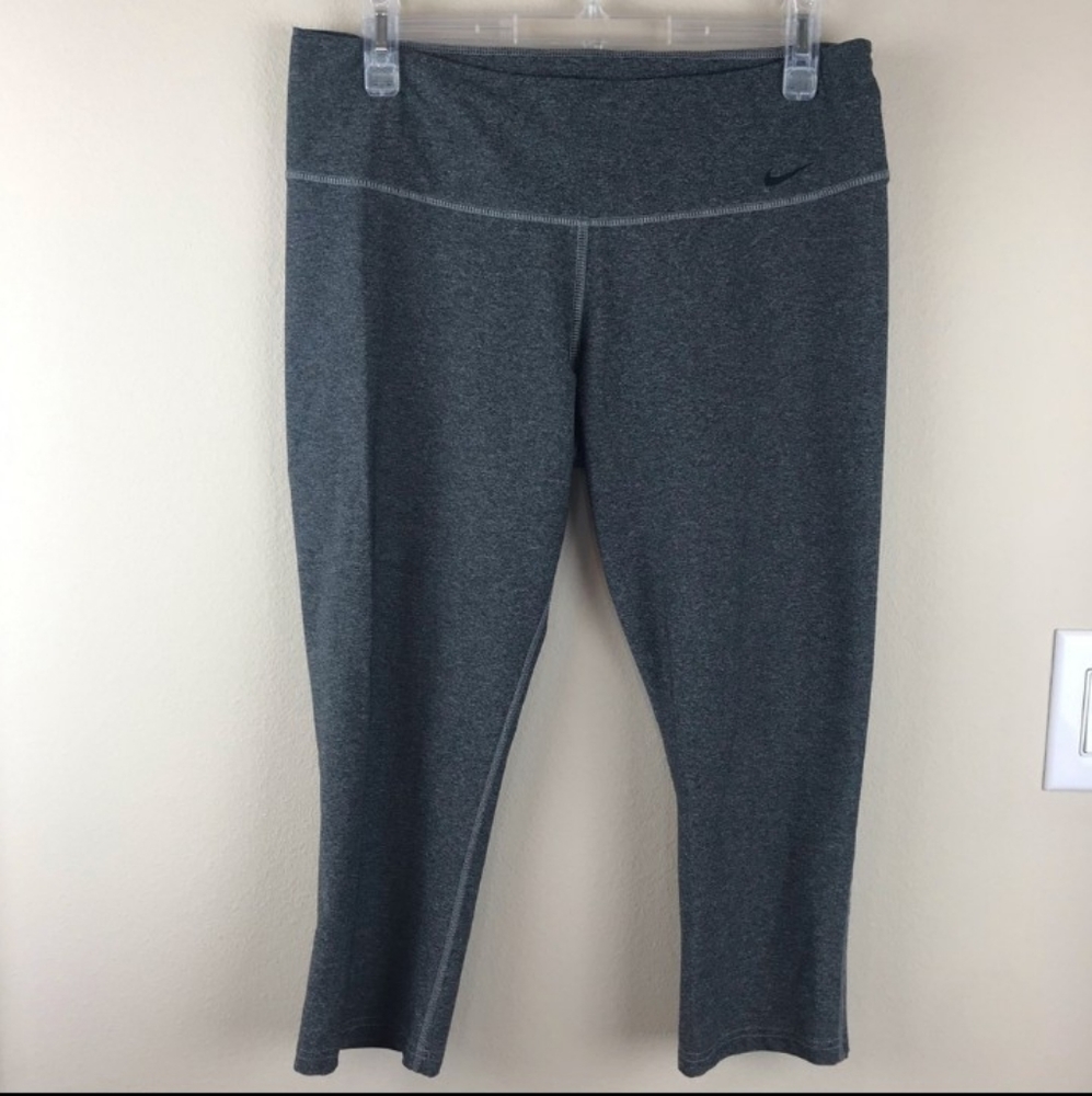 Nike Dri-Fit Capri Leggings Heather Gray Size L